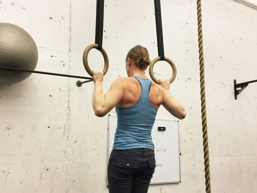Calisthenics an der Stange