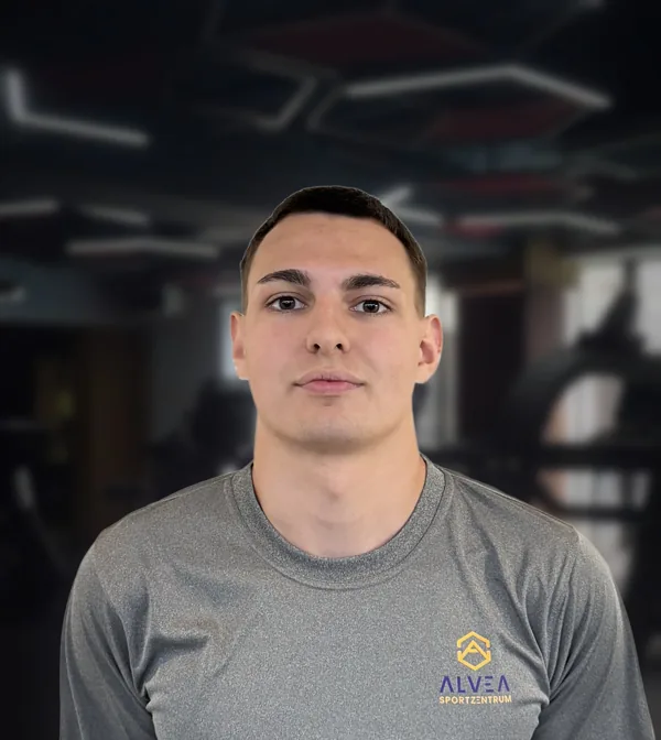 Silas – Coach